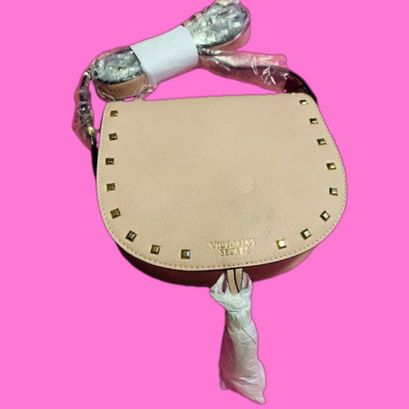 Victoria's Secret Handbags - COPY - Brand New**Victoria Secrets Crossbody💗💗